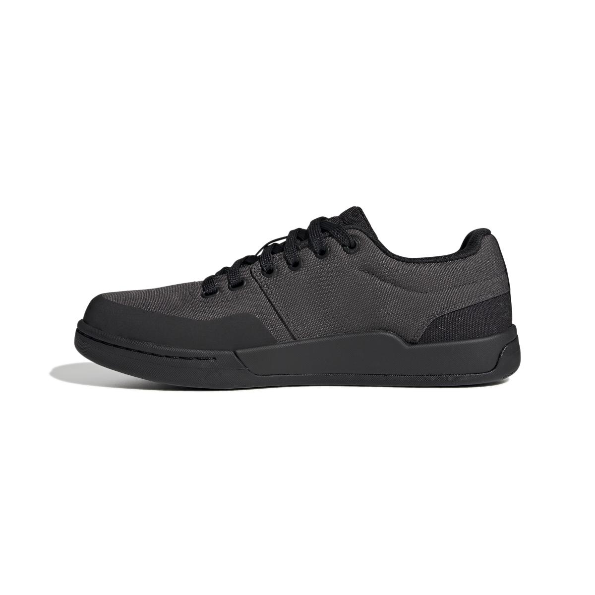 product/a/d/adidas_gz1931_5_footwear_photography_side_medial_center_view_white.jpg