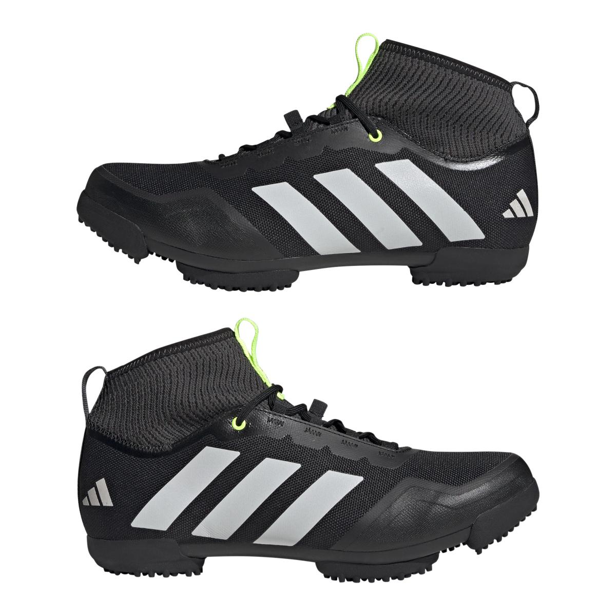 product/a/d/adidas_hq9034_12_footwear_photography_mirrored_pair_view_white.jpg