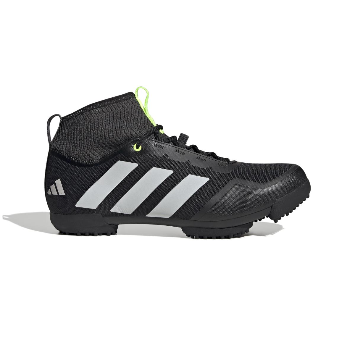 product/a/d/adidas_hq9034_1_footwear_photography_side_lateral_center_view_white.jpg