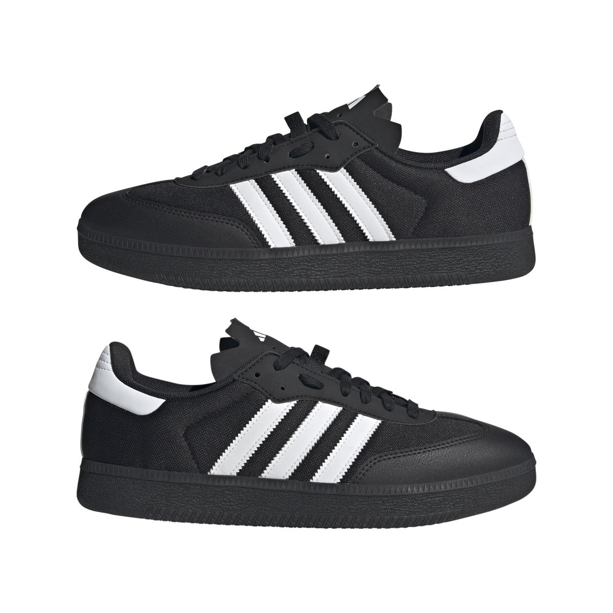 product/a/d/adidas_ie0232_10_footwear_photography_mirrored_pair_view_white.jpg