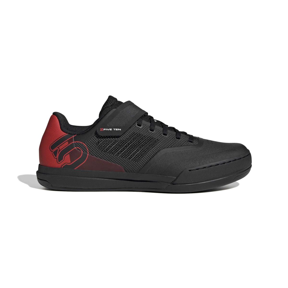 product/a/d/adidas_ih0827_1_footwear_photography_side_lateral_center_view_white-nw091625.jpg