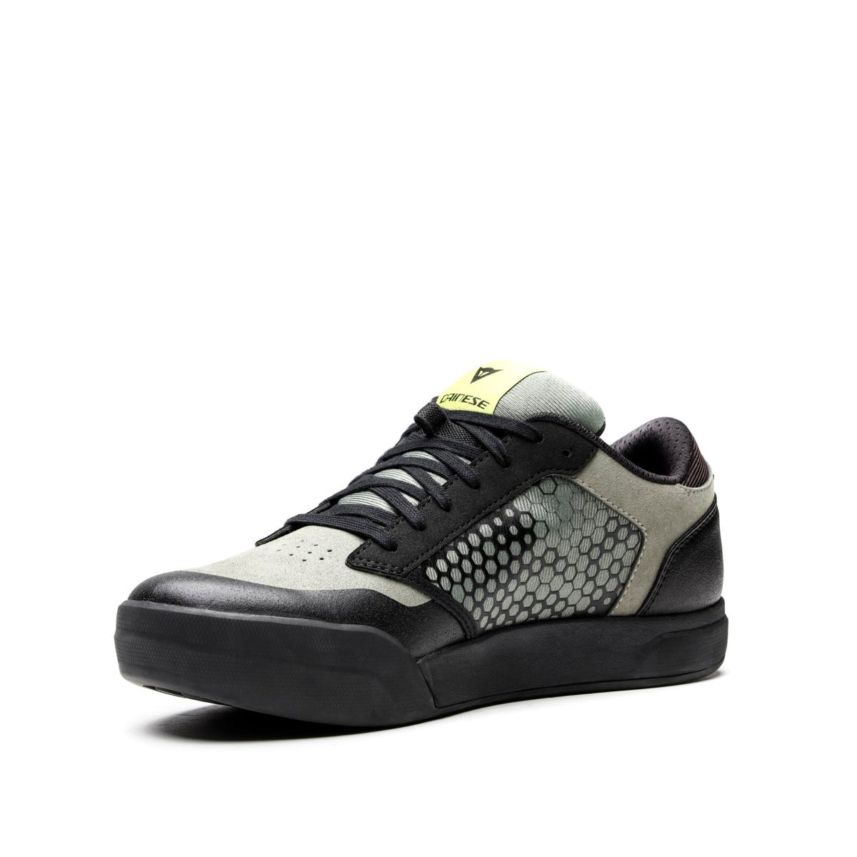 product/d/a/dainese_2037700002-731_green-black_2.jpg