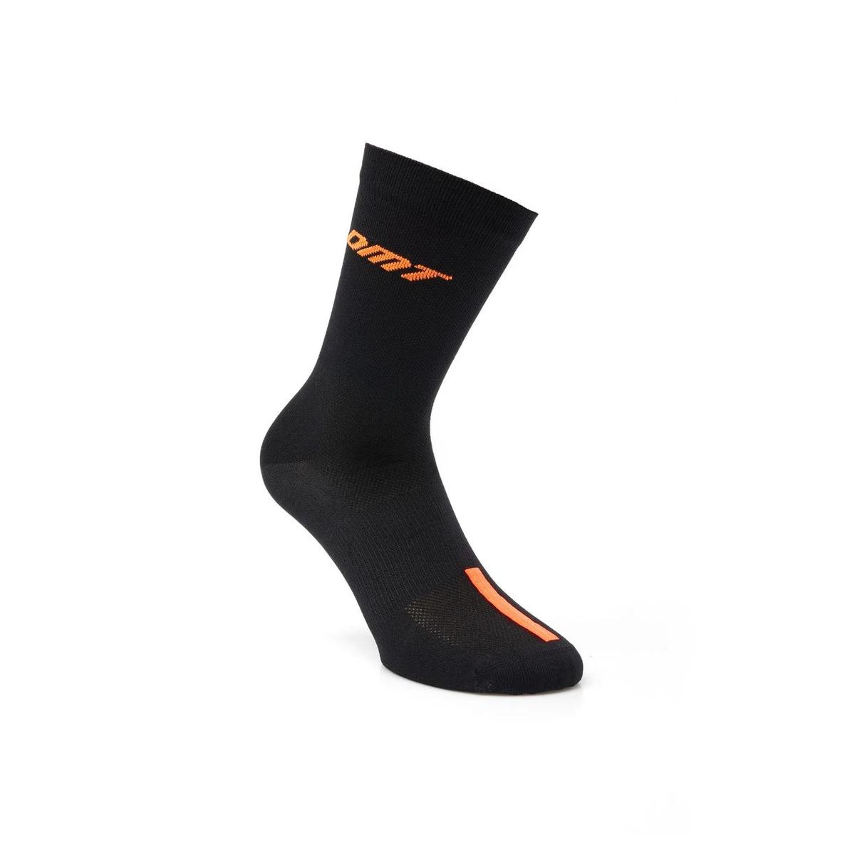 product/d/m/dmt_15dm2classic0073_black-orange_1.jpg