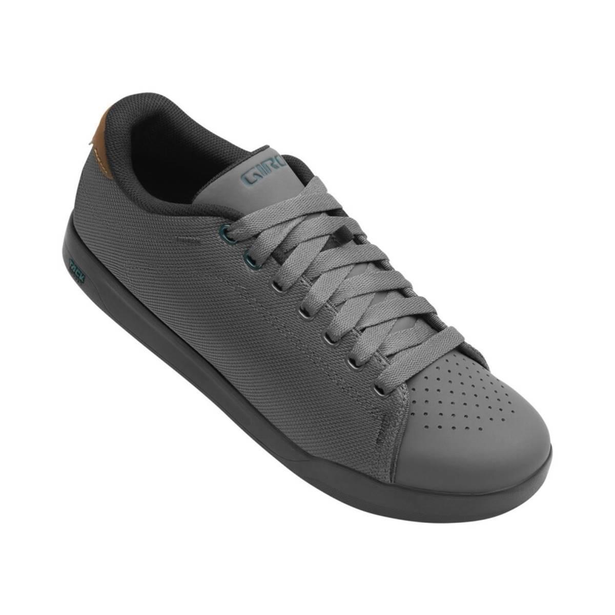 product/g/i/giro_7139738_1.jpg