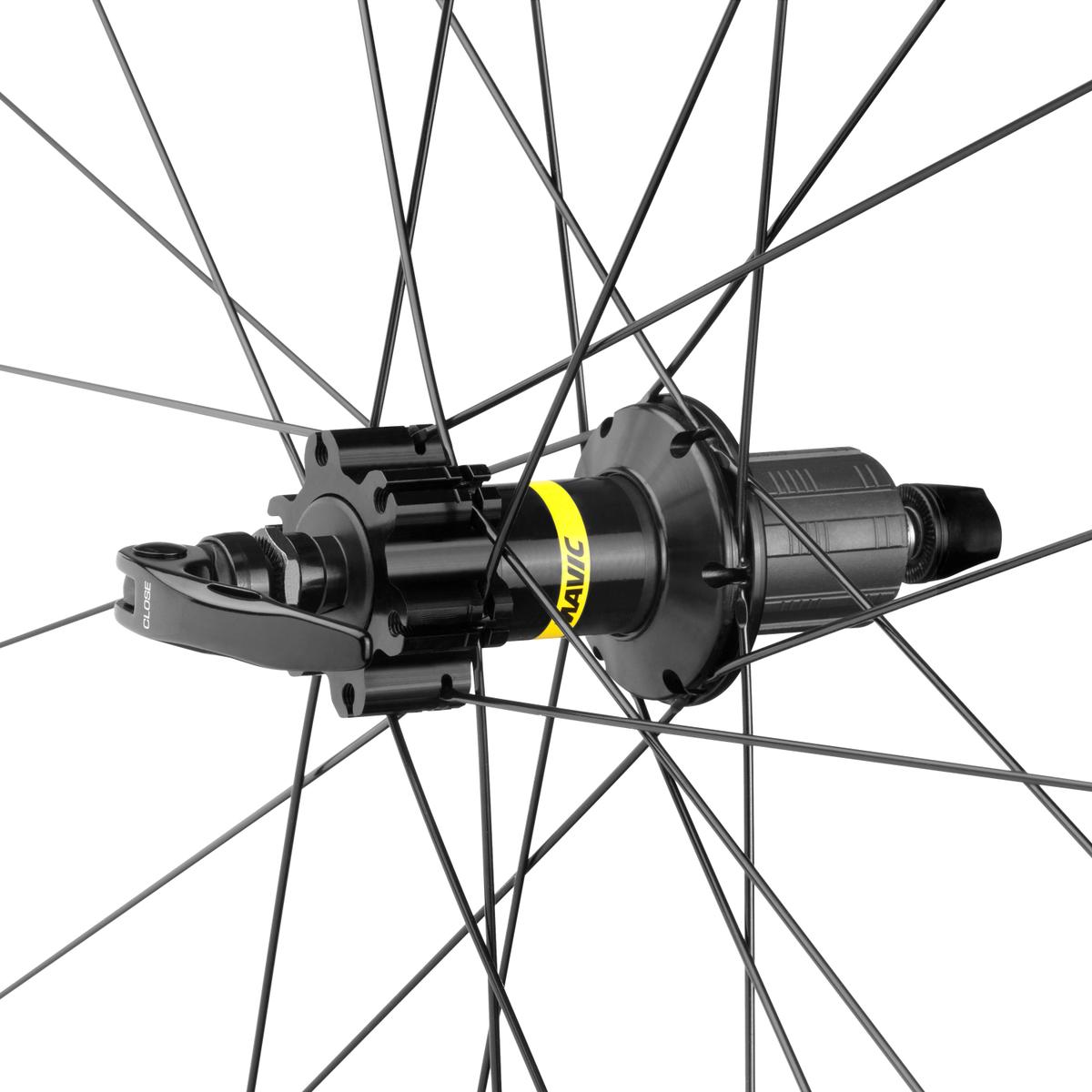 product/m/a/mavic_r7620110_noir_2.jpg