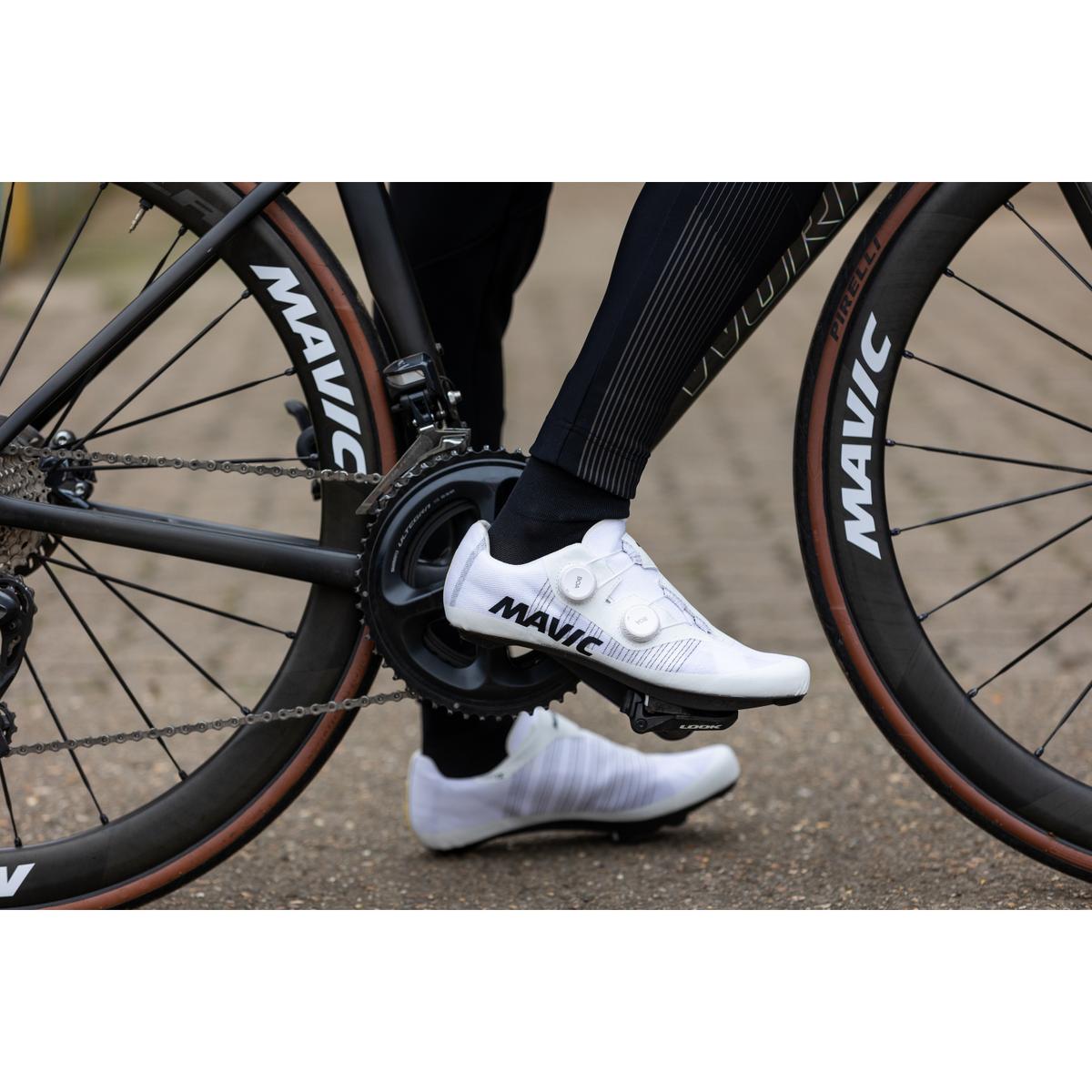 product/m/a/mavic_s00033270_white_1.jpg