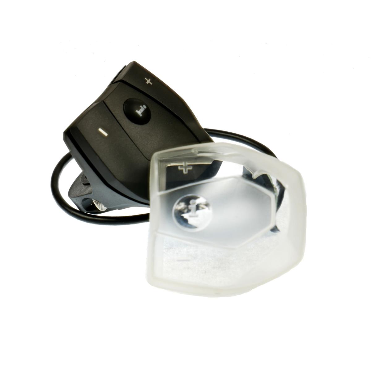 product/m/h/mh_722537_noir-blanc_1.jpg
