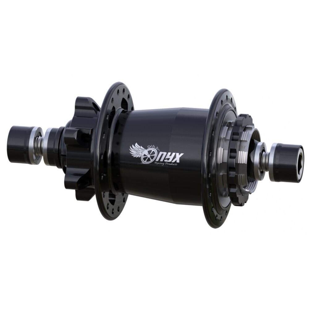 product/o/n/onyx_moon2020.jpg