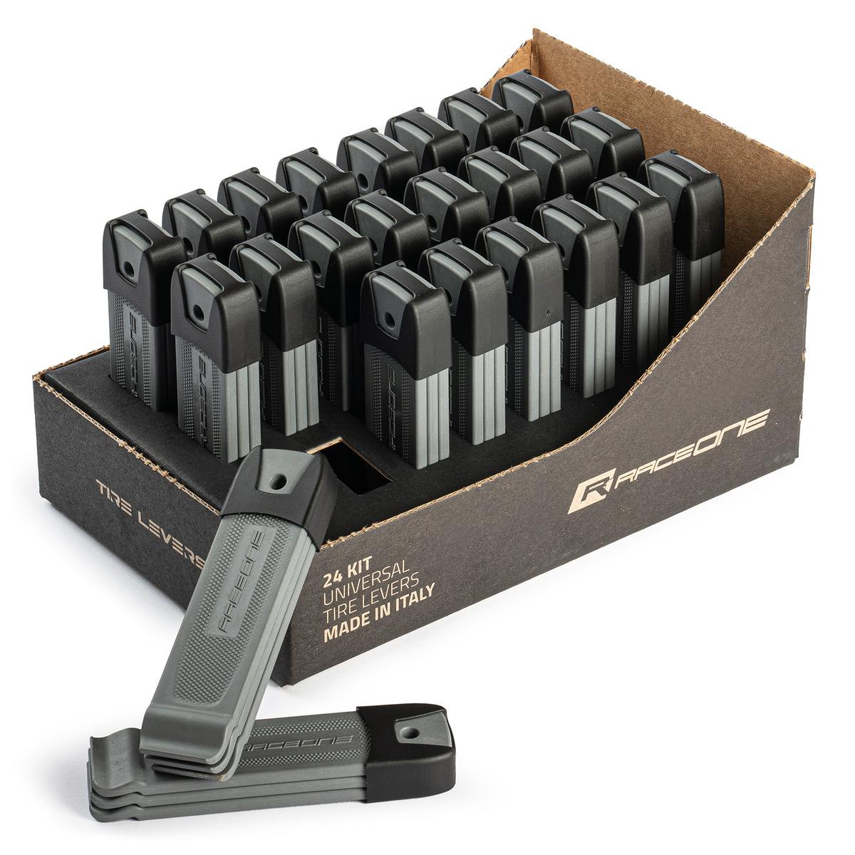 product/r/a/race-one_p054x7000000_noir_2.jpg