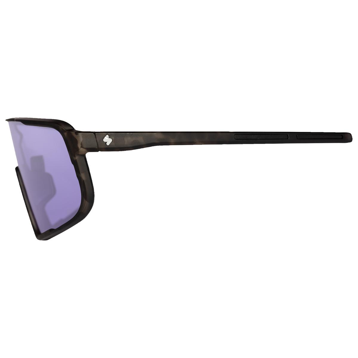 product/s/w/sweet-protection_852071-170500-os_rig-quartz-matte-crystal-black-camo_2.jpg