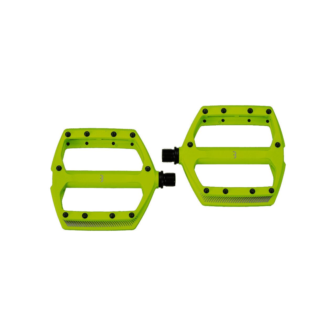 product/2/0/2025_10_bbb-cycling_bpd-36-jaune_1.jpg