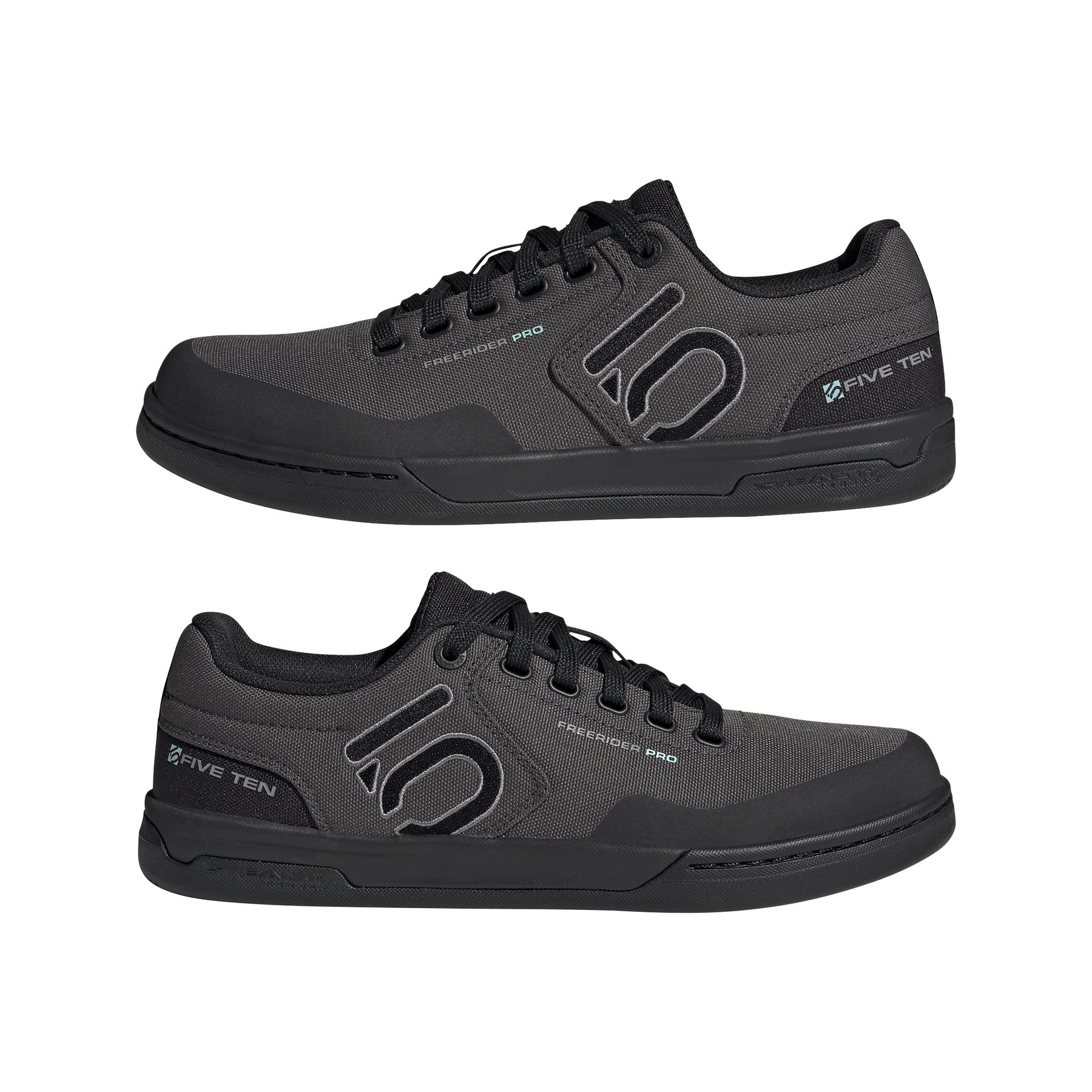 product/a/d/adidas_gz1931_12_footwear_photography_mirrored_pair_view_white.jpg