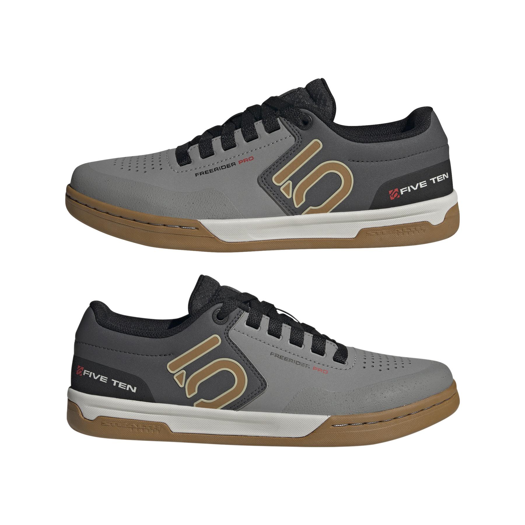 product/a/d/adidas_if7423_10_footwear_photography_mirrored_pair_view_white-nw091625.jpg