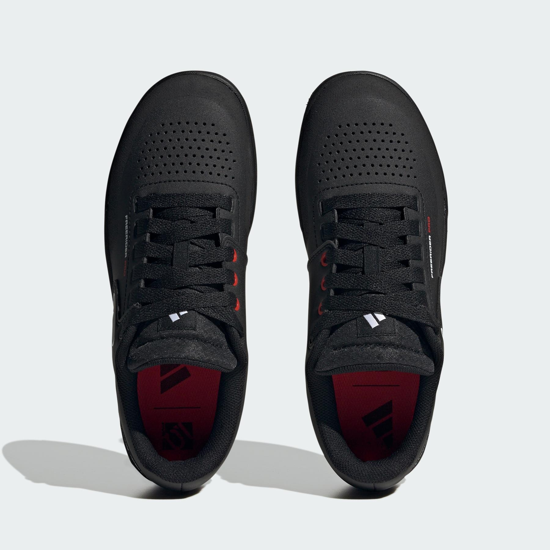 product/a/d/adidas_if7425_core-black-cloud-white-cloud-white_3.jpg