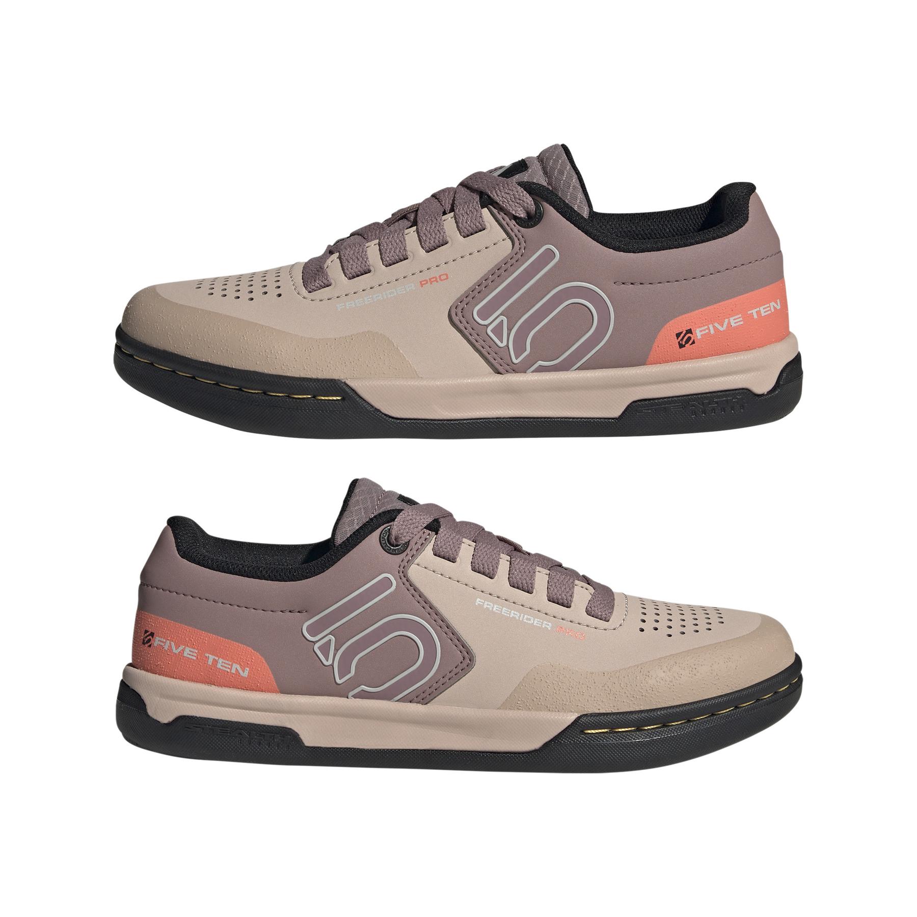 product/a/d/adidas_if7437_10_footwear_photography_mirrored_pair_view_white-nw091625.jpg