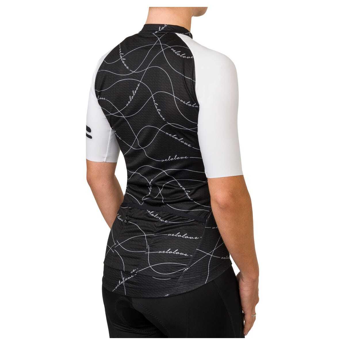 product/a/g/agu_45318000-000-02_black_7.jpg