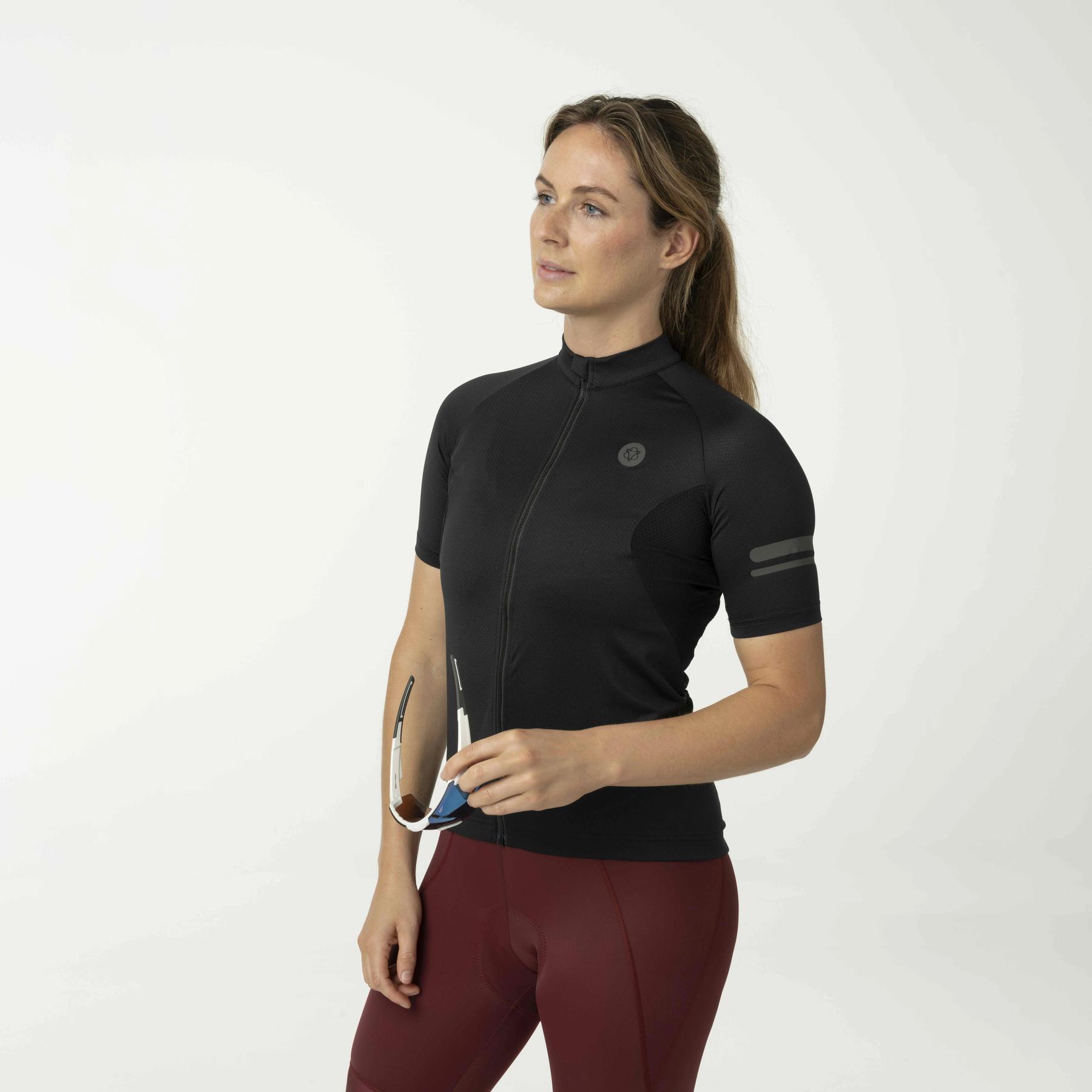 product/a/g/agu_45319600-000-02_black_3.jpg