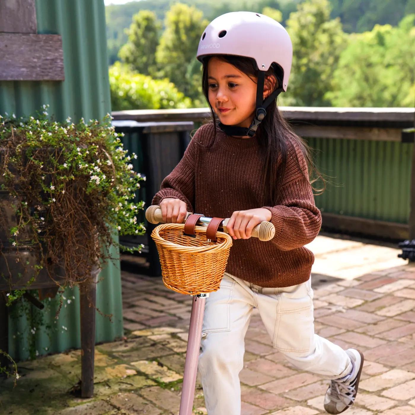product/b/a/banwood_bw-helmet-dustypink_dustypink_3.jpg