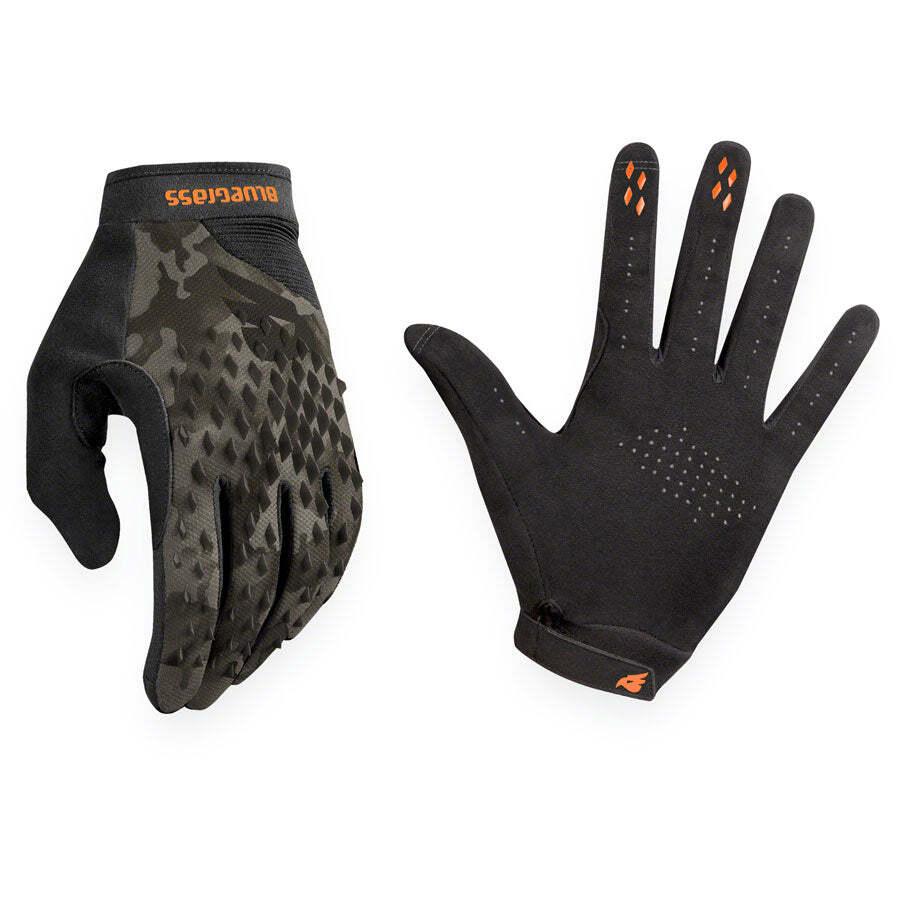product/b/l/bluegrass_3gh00-7ce00-lgr1_gris-camo_3.jpg