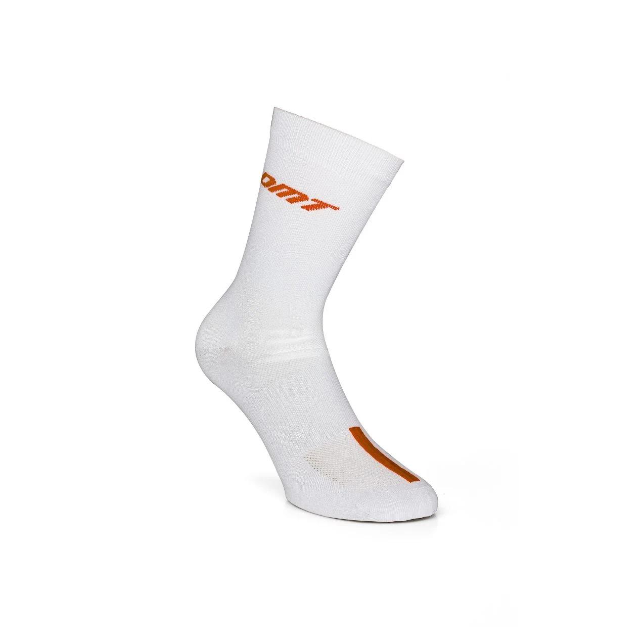 product/d/m/dmt_15dm2classic0074_white-orange_1.jpg