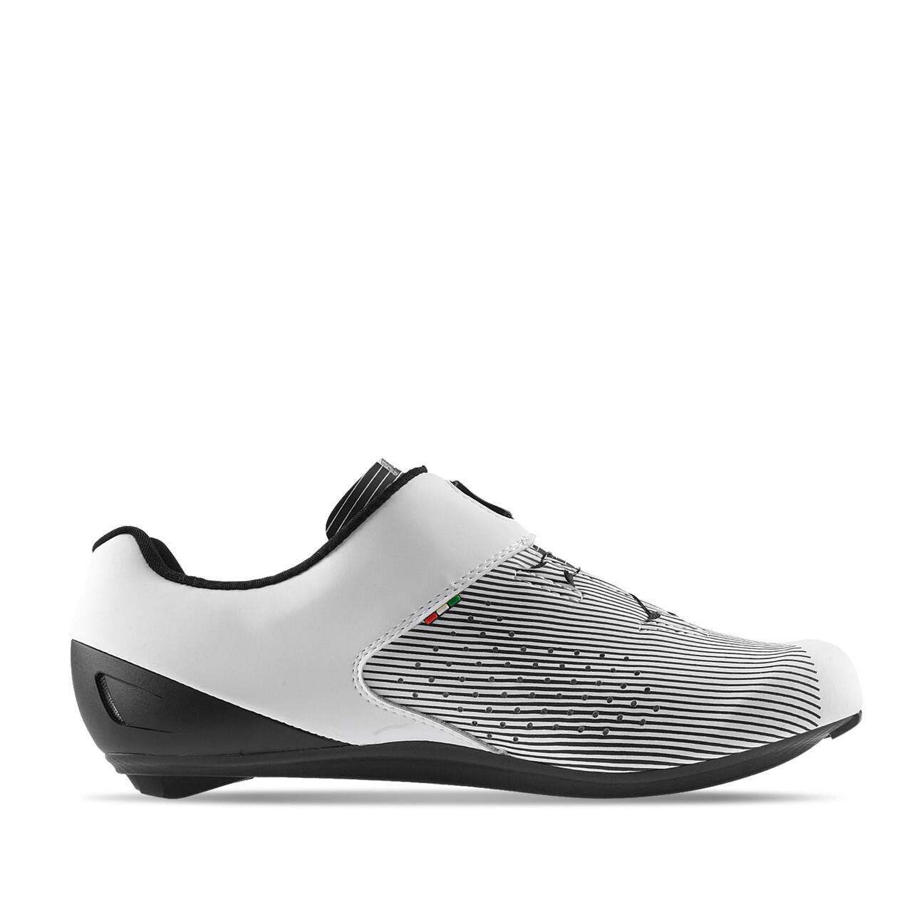 product/g/a/gaerne_3661-024_white-black_1.jpg