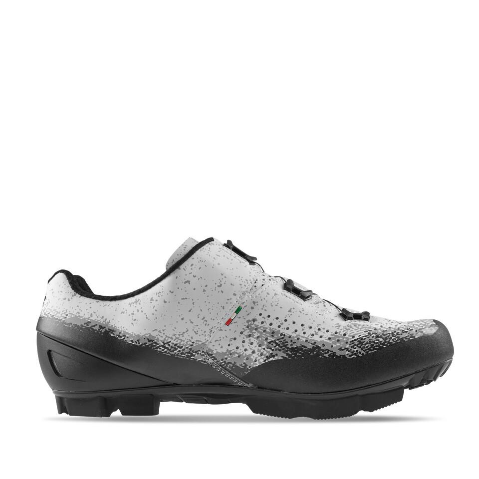 product/g/a/gaerne_3870-024_white-black_1.jpg