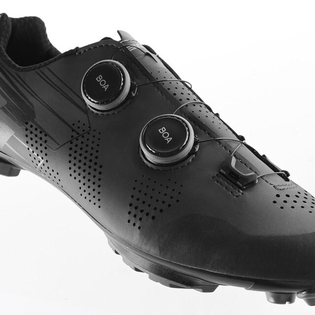 product/g/a/gaerne_3882-001_black_2.jpg