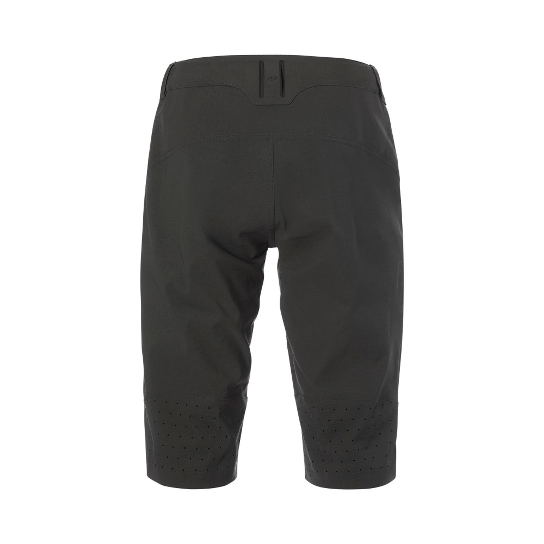 product/g/i/giro_7097679_black_2.jpg