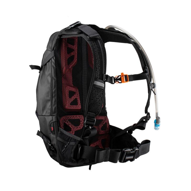 product/l/e/leatt_7023051150_4.jpg