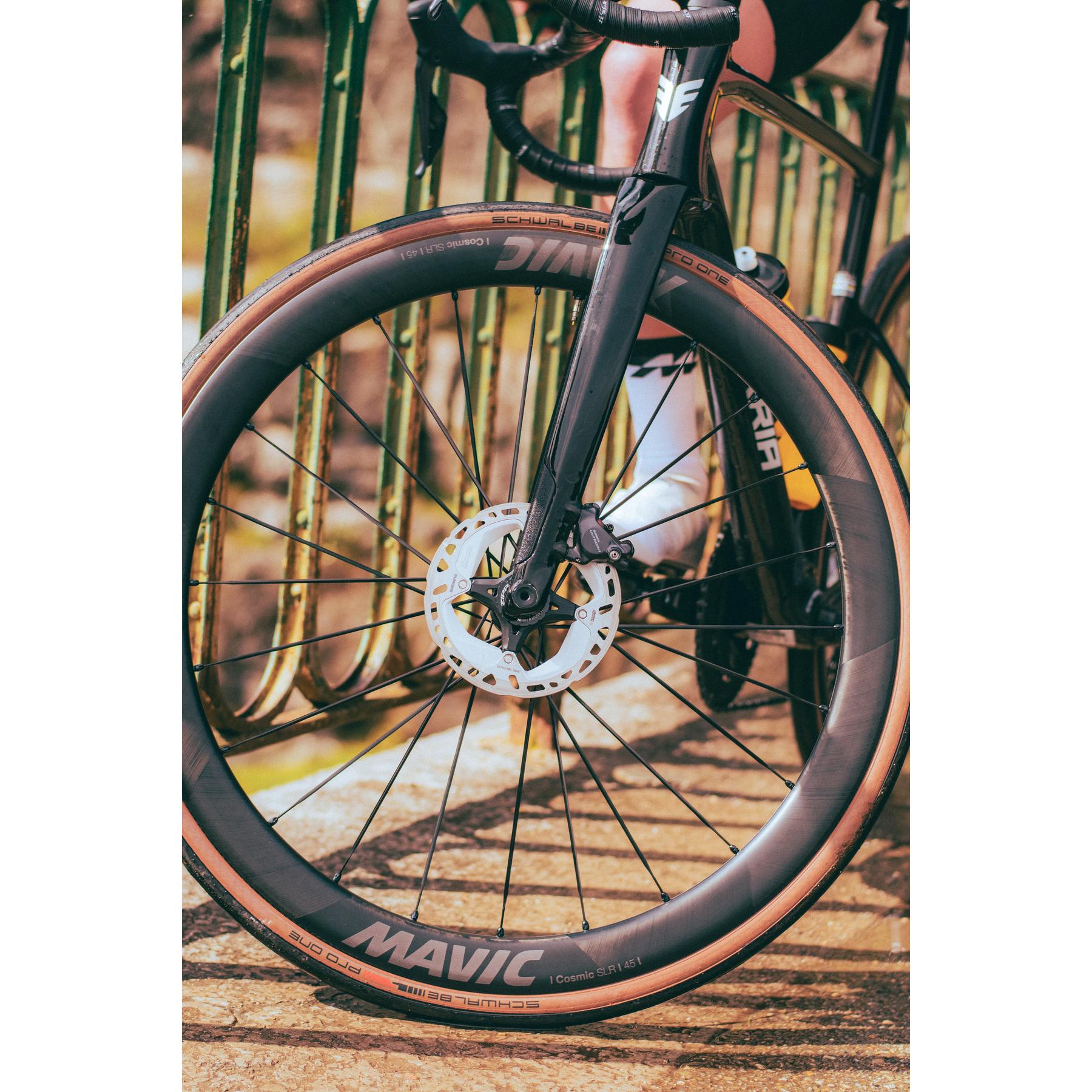 product/m/a/mavic_f00093501_noir_3.jpg