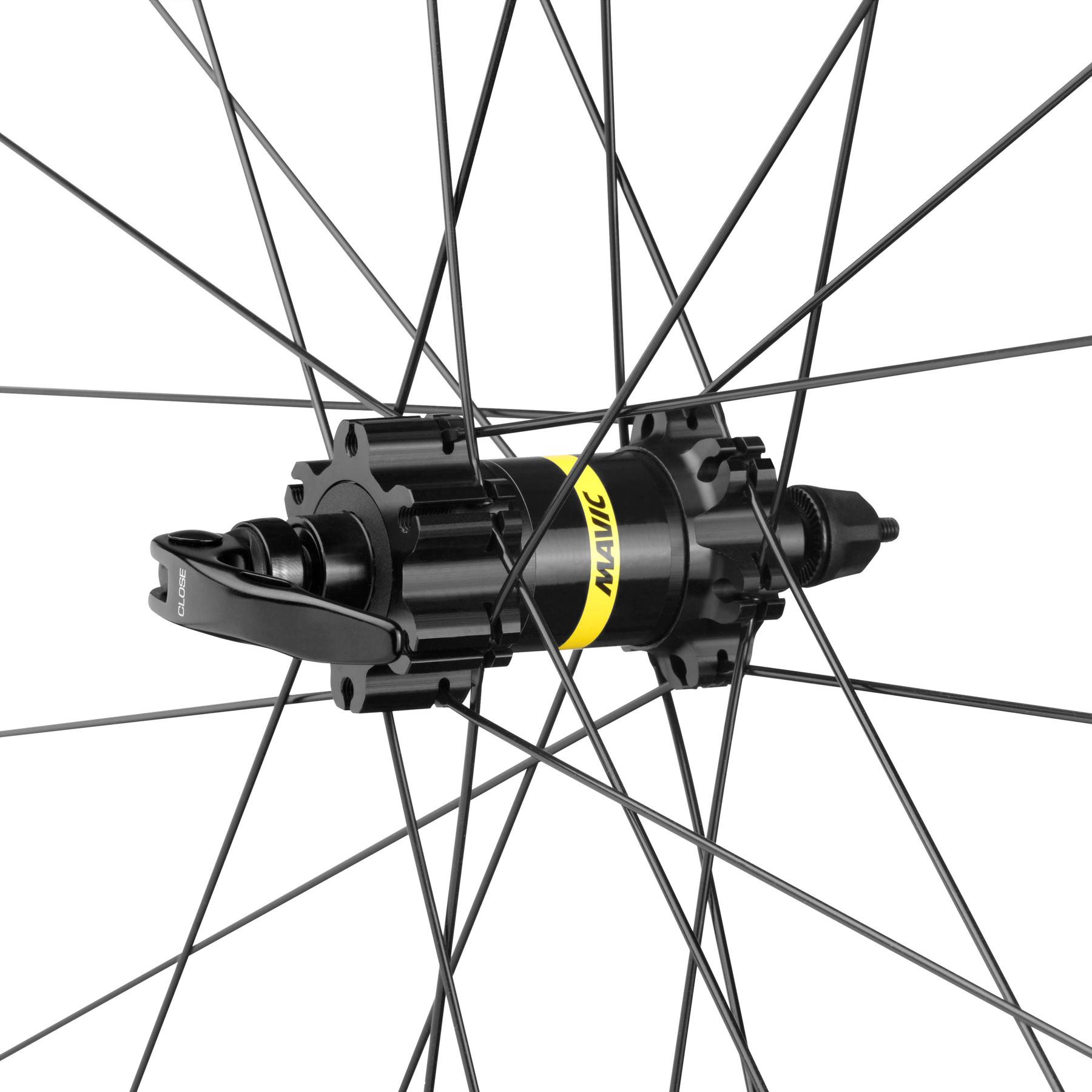 product/m/a/mavic_p00059702_noir_3.jpg