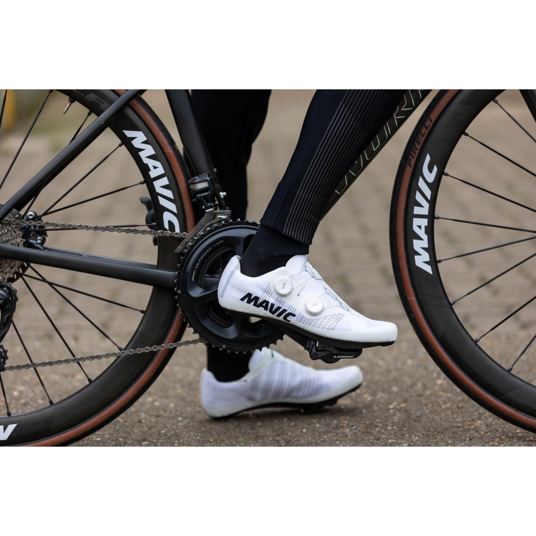 product/m/a/mavic_s00033270_white_1.jpg