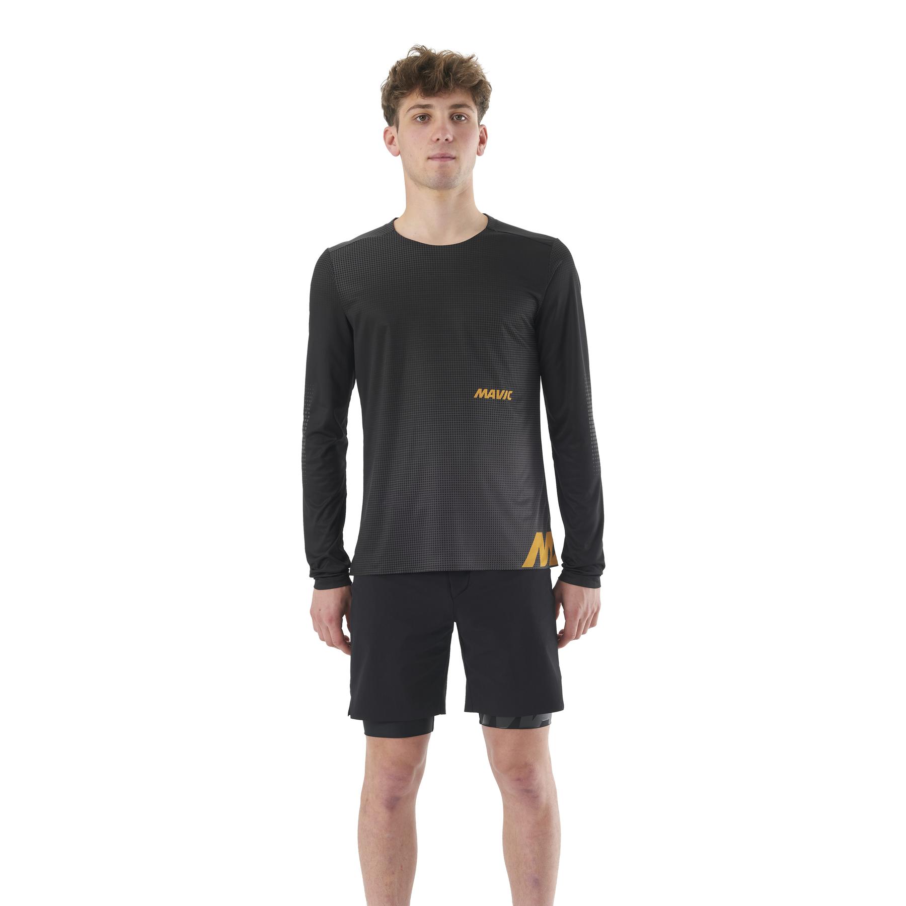 product/m/a/mavic_t00053354_gradient-black_3.jpg