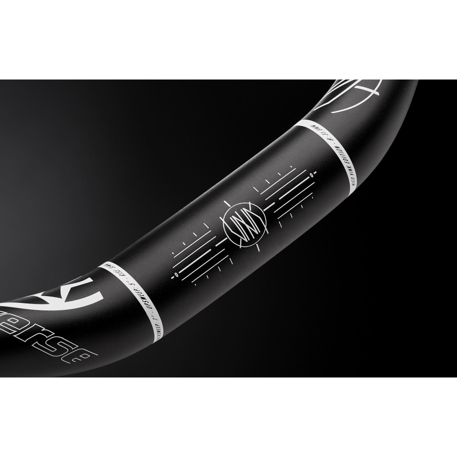 product/n/i/nico-vink-signature_1689_noir-white_2.jpg