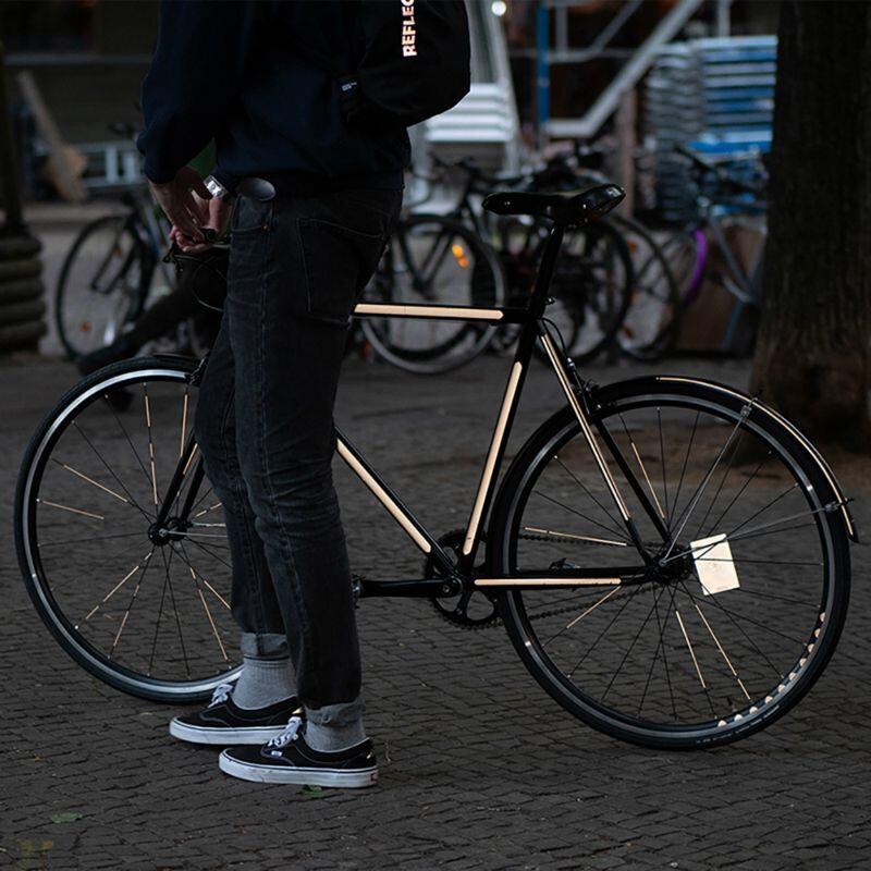 product/r/e/reflective-berlin_205538_blanc_2.jpg