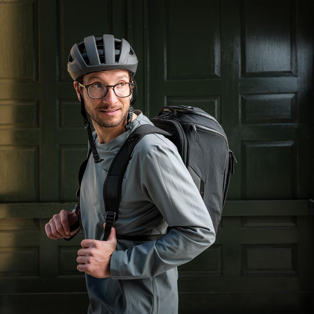 product/t/h/thule_thu320509x-3921_soft-green_6.jpg