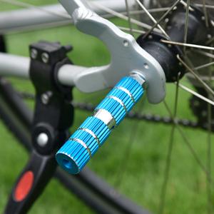 Pegs