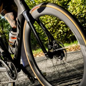 Roues et pneus
