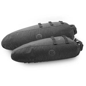 120104-sacoche-de-selle-acepac-saddle-dry-8l-noir-8-l