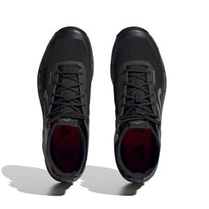 product/a/d/adidas_if4944_3_footwear_photography_top_portrait_view_white-nw091625.jpg