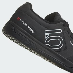 product/a/d/adidas_if7425_core-black-cloud-white-cloud-white_10.jpg
