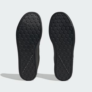 product/a/d/adidas_if7425_core-black-cloud-white-cloud-white_4.jpg