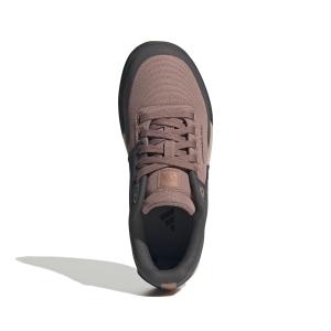 product/a/d/adidas_ih0819_3_footwear_photography_top_portrait_view_white.jpg