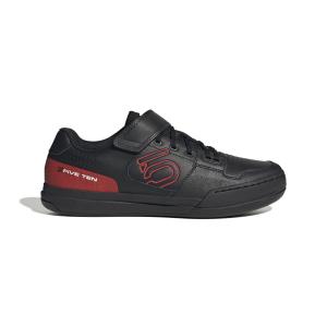 product/a/d/adidas_ih0826_1_footwear_photography_side_lateral_center_view_white-nw091625.jpg