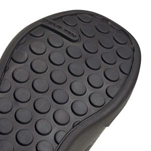 product/a/d/adidas_ih5845_9_footwear_photography_detail_view_2_white-nw091625.jpg