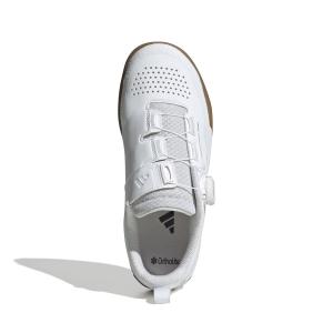 product/a/d/adidas_ih5846_3_footwear_photography_top_portrait_view_white.jpg