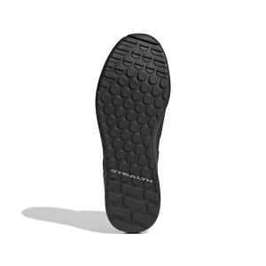 product/a/d/adidas_s29146_4_footwear_photography_bottom_view_white-nw031524.jpg