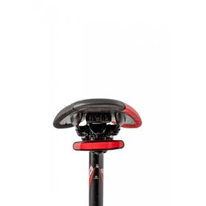 ctg0047-garde-boue-closethegap-covermyback2-noir-rouge-29-x-7-5-cm
