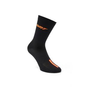 15dm2classic0073-chaussettes-dmt-classic-race-black-orange