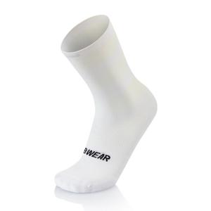 726905-chaussettes-de-compression-mb-wear-sahara-evo-white